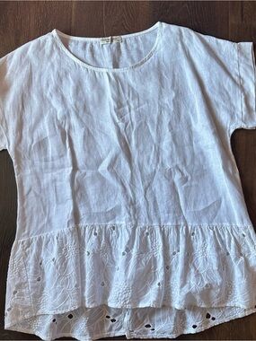 Terzo Millennio Italy Top Linen White Eyelet Lace Ruffle Hem Oversize Boho S